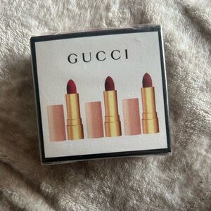 ROUGE À LÈVRES MAT MINI LIPSTICKS TRIO GIFT SET- brand new in box never opened